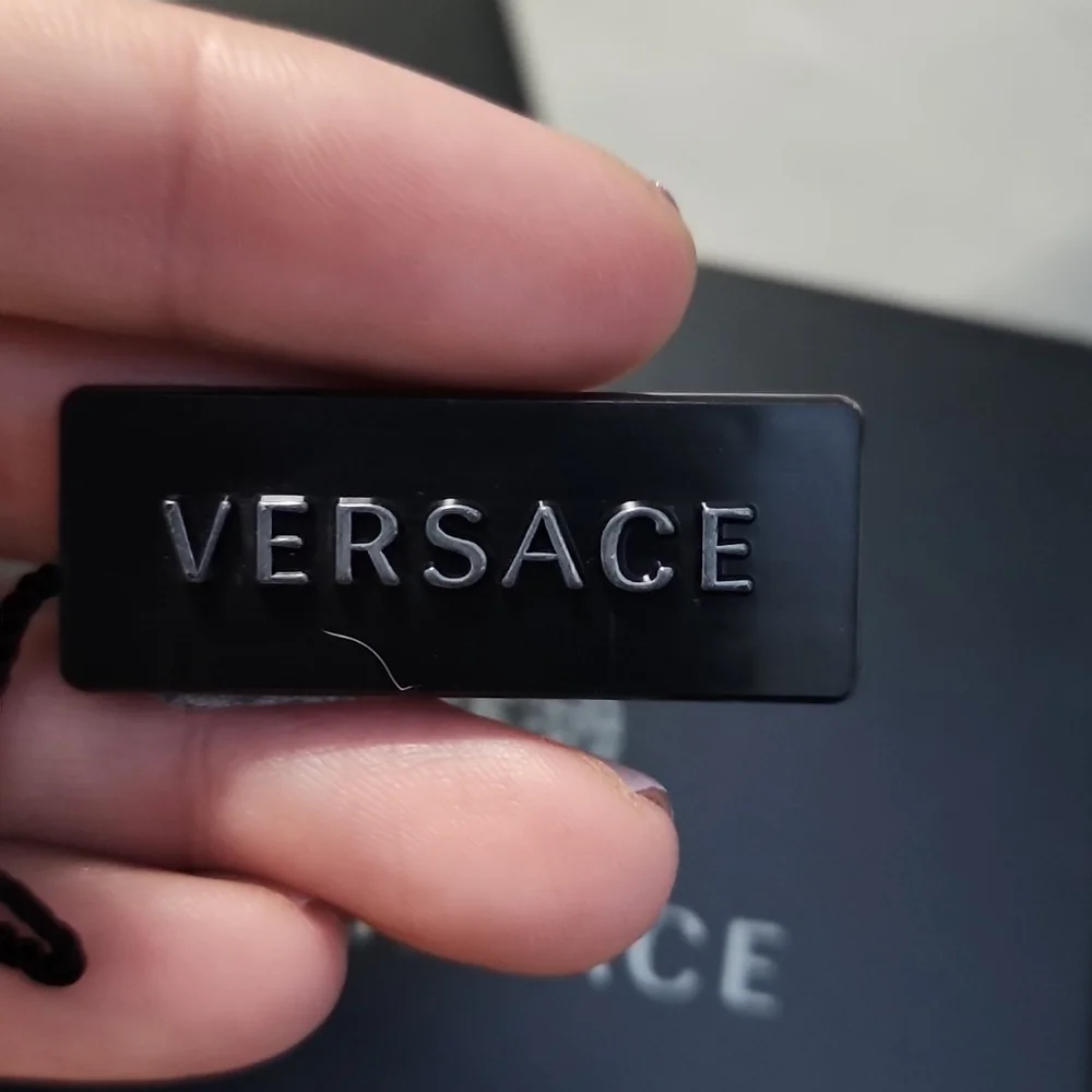 NWT AUTHENTIC VERSACE MEDUSA NECKLACE - Picture 5 of 16